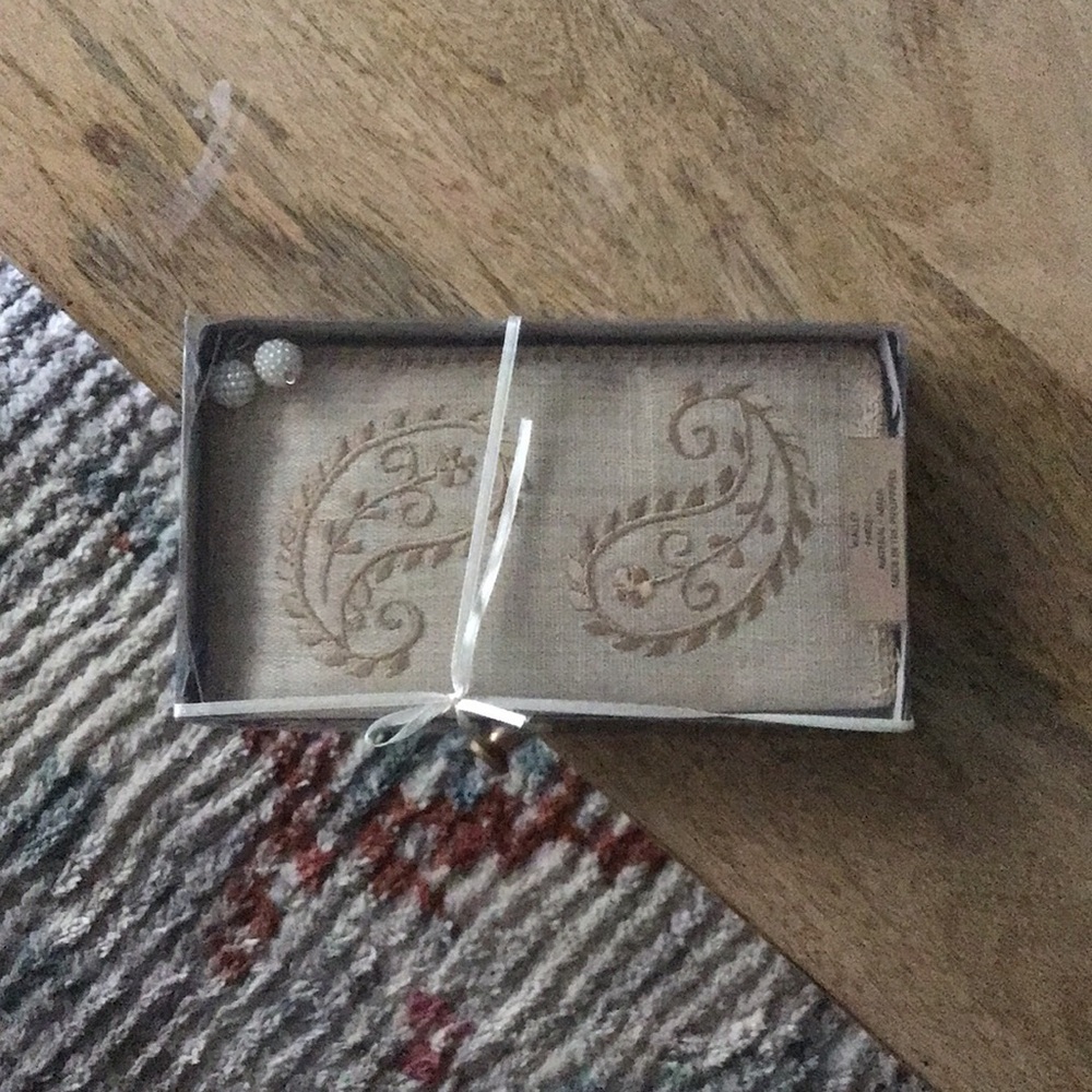 Paisley Woven Wallet / Pouch